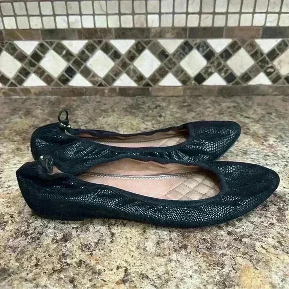 Vince Camuto Black Quilted Ballet Flats with Bow - Picture 3 of 8